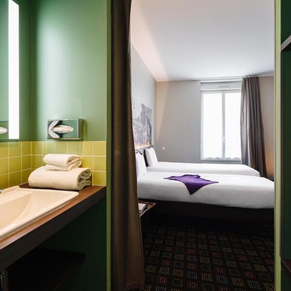 Yeganehtours.com_Greet_Hotel_Lyon_Confluence_18