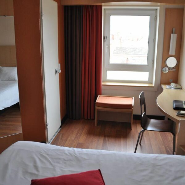 Yeganehtours.com_Ibis_Toulouse_Centre_Hotel_13