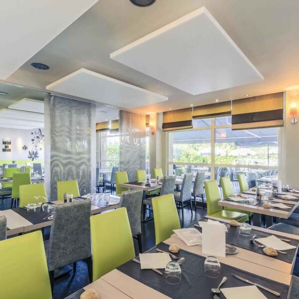 Yeganehtours.com_Mercure_Annecy_Sud_Hotel_01