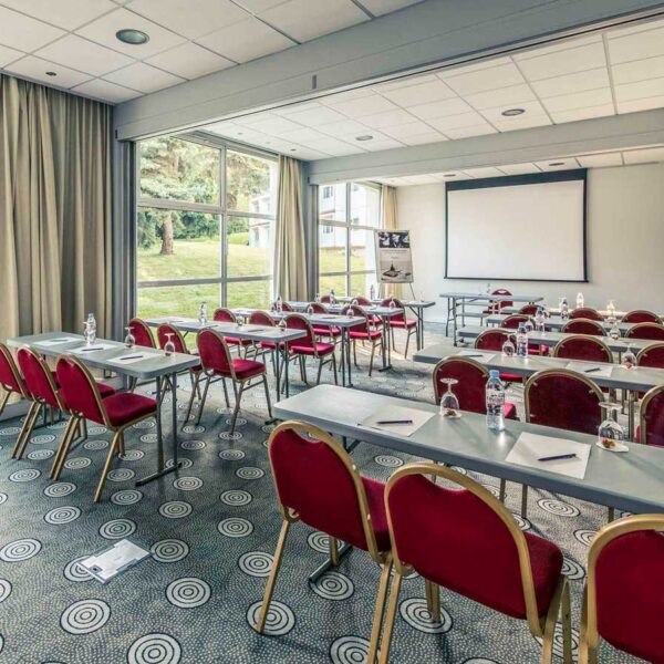 Yeganehtours.com_Mercure_Annecy_Sud_Hotel_05