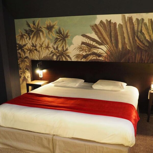 Yeganehtours.com_Mercure_Bordeaux_Chateau_Chartrons_03
