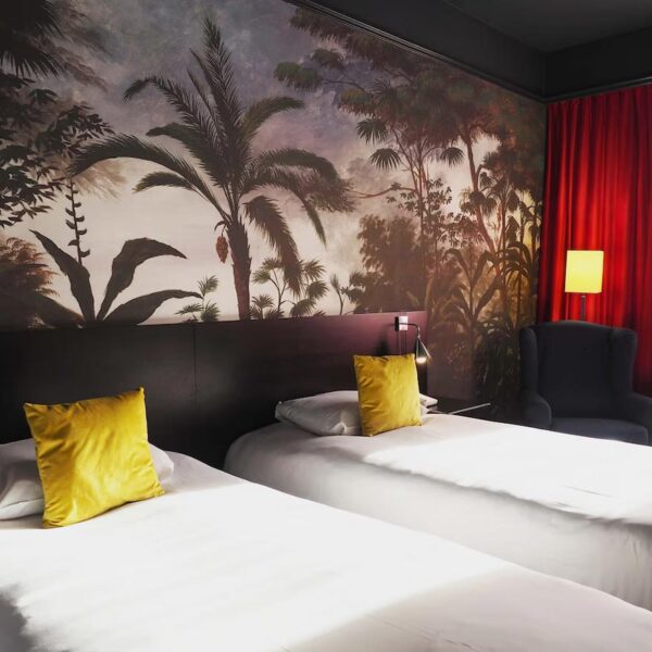 Yeganehtours.com_Mercure_Bordeaux_Chateau_Chartrons_12
