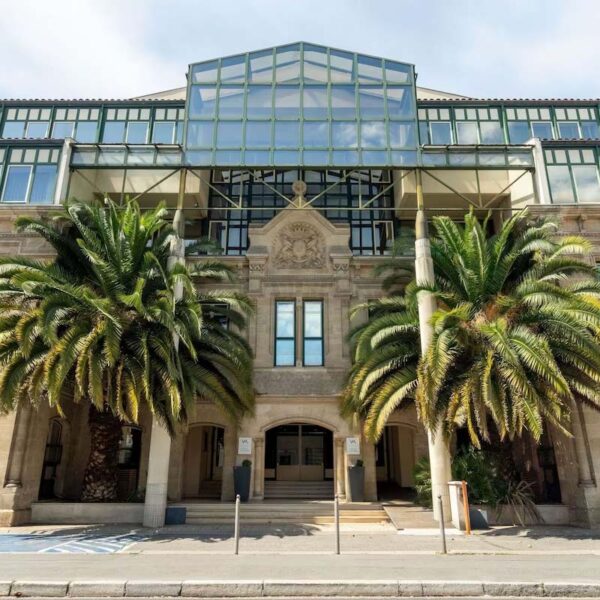 Yeganehtours.com_Mercure_Bordeaux_Chateau_Chartrons_Main هتل مرکور شتو چارتون بوردو - Hôtel Mercure Bordeaux Château Chartrons