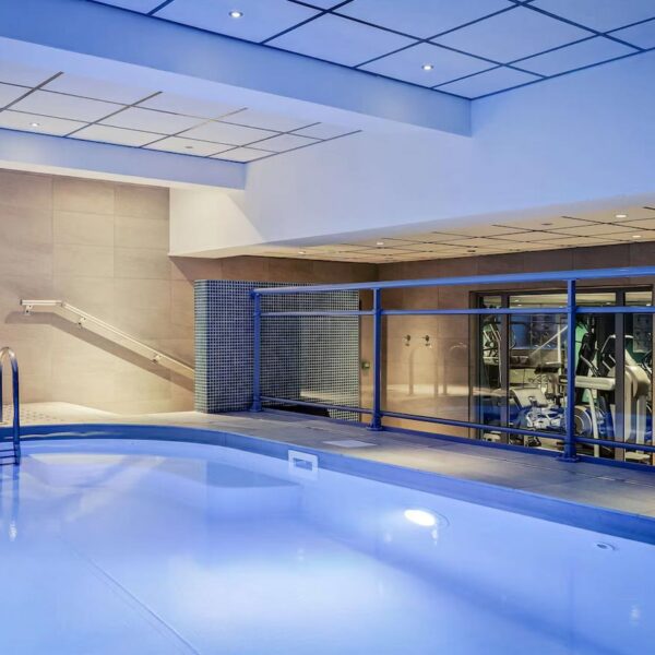Yeganehtours.com_Mercure_Lyon_Centre_Saxe_Lafayette_02