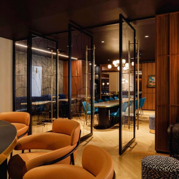 Yeganehtours.com_Mercure_Lyon_Centre_Saxe_Lafayette_04