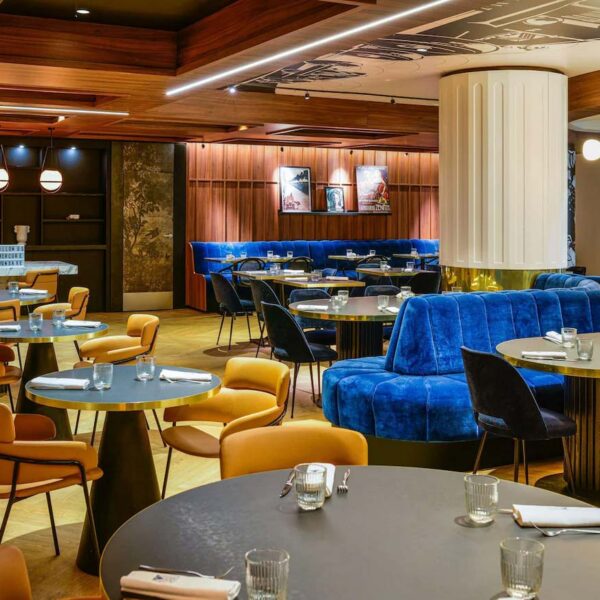 Yeganehtours.com_Mercure_Lyon_Centre_Saxe_Lafayette_19