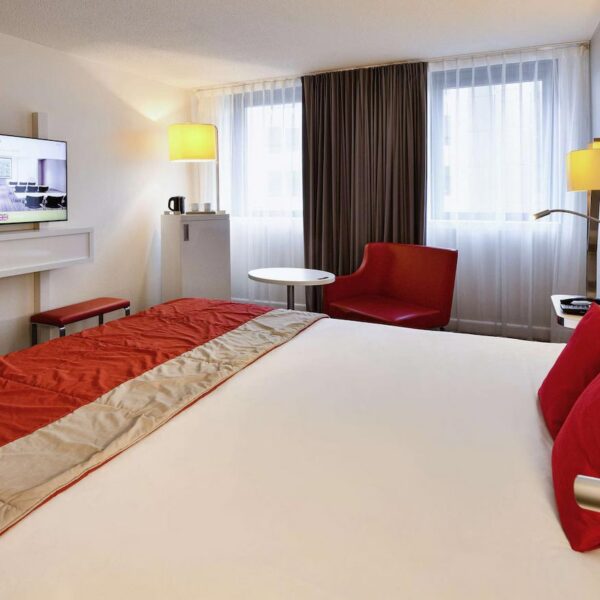 Yeganehtours.com_Mercure_Lyon_Centre_Saxe_Lafayette_21