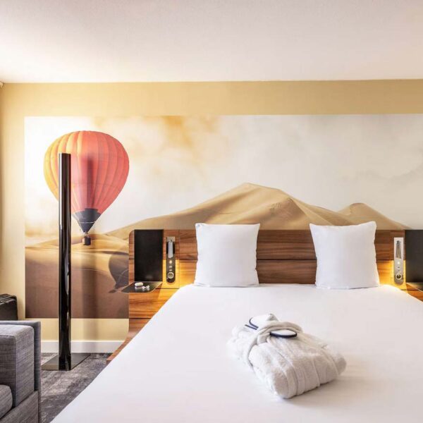 Yeganehtours.com_Novotel_Bordeaux_Centre_Gare_Saint_Jean_14 Yeganehtours com Novotel Bordeaux Centre Gare Saint Jean 14