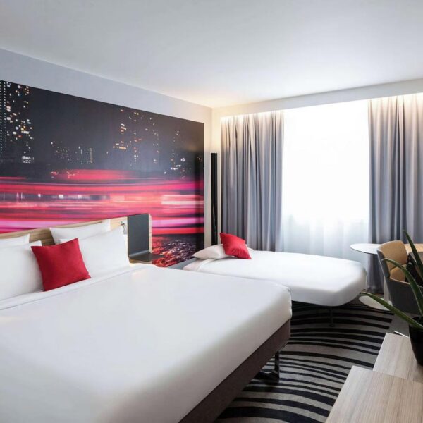 Yeganehtours.com_Novotel_Bordeaux_Centre_Ville_19