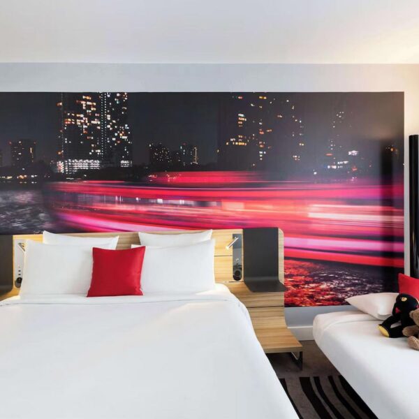 Yeganehtours.com_Novotel_Bordeaux_Centre_Ville_20
