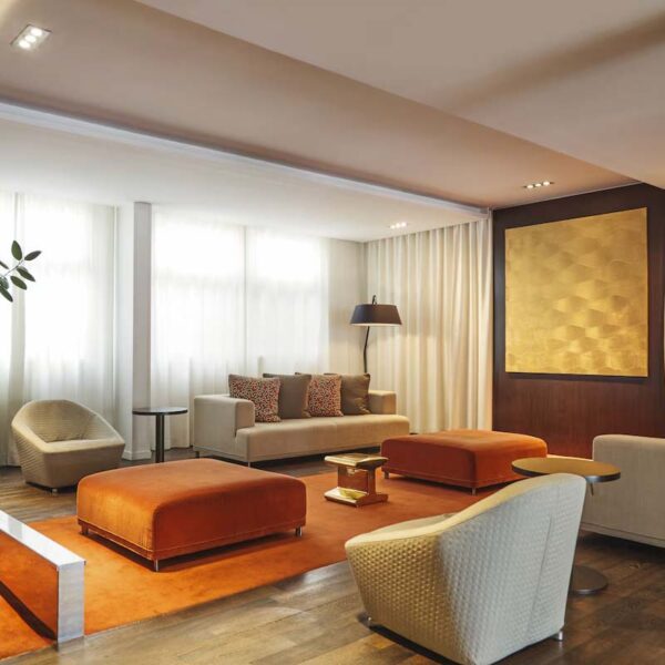 Yeganehtours.com_Aparthotel_Adagio_Marseille_Timone_09