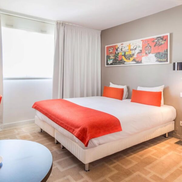 Yeganehtours.com_Aparthotel_Adagio_Marseille_Timone_24