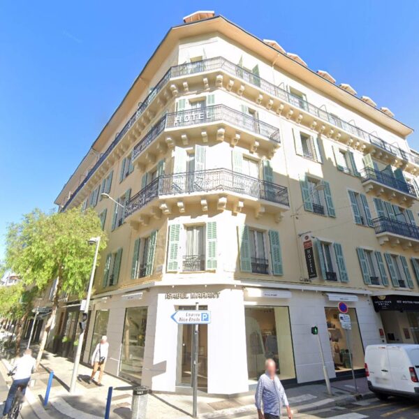 Yeganehtours.com_Best_Western_Premier_Hotel_Roosevelt_Main هتل بست وسترن پریمیر روزولت نیس - Best Western Premier Hotel Roosevelt