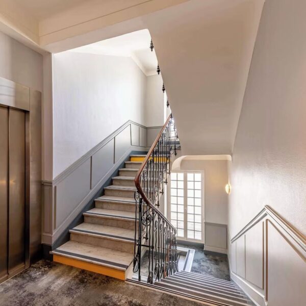 Yeganehtours.com_Ibis_Nice_Centre_Notre_Dame_02