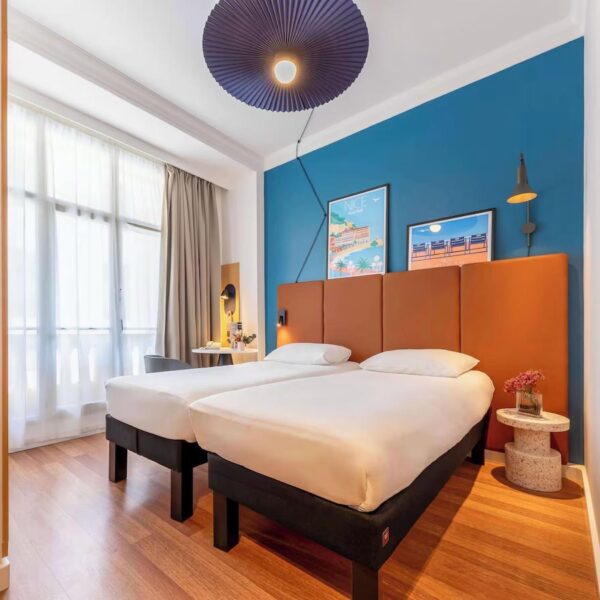 Yeganehtours.com_Ibis_Nice_Centre_Notre_Dame_08