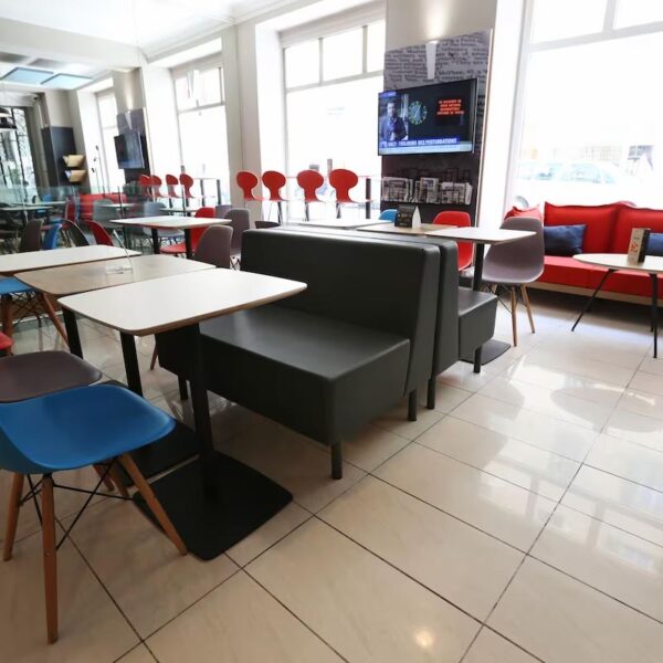 Yeganehtours.com_Ibis_Nice_Centre_Notre_Dame_10