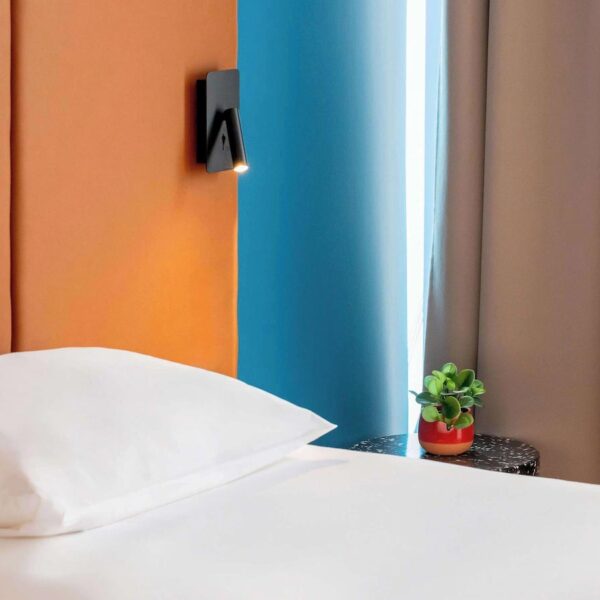 Yeganehtours.com_Ibis_Nice_Centre_Notre_Dame_11