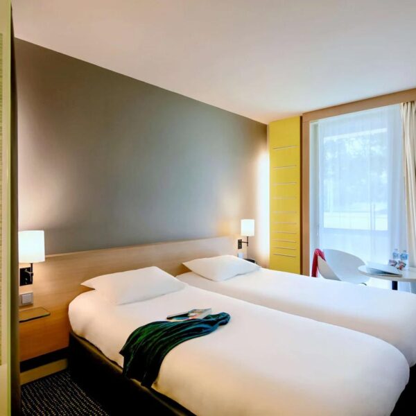Yeganehtours.com_Ibis_Styles_Nantes_Hotel_09