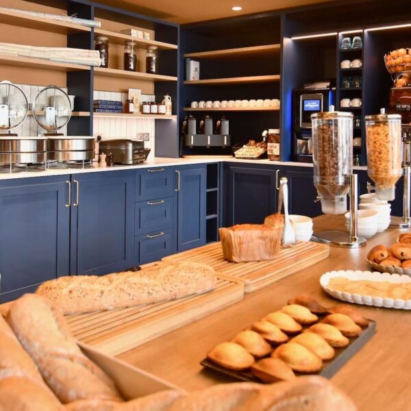 Yeganehtours.com_Ibis_Styles_Nantes_Hotel_10