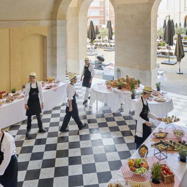 Yeganehtours.com_InterContinental_Marseille_01 Yeganehtours com InterContinental Marseille 01