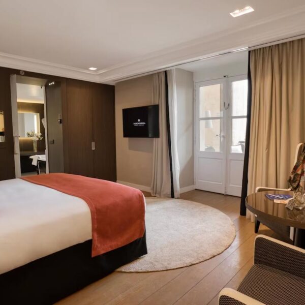 Yeganehtours.com_InterContinental_Marseille_22 Yeganehtours com InterContinental Marseille 22