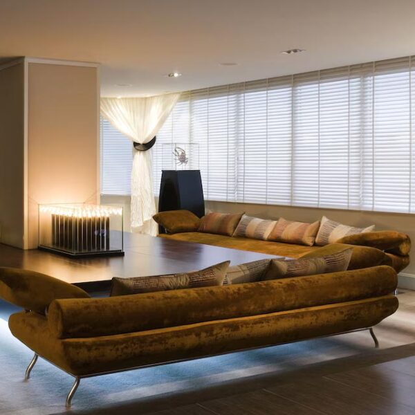 Yeganehtours.com_Sofitel_Marseille_Vieux_Port_16
