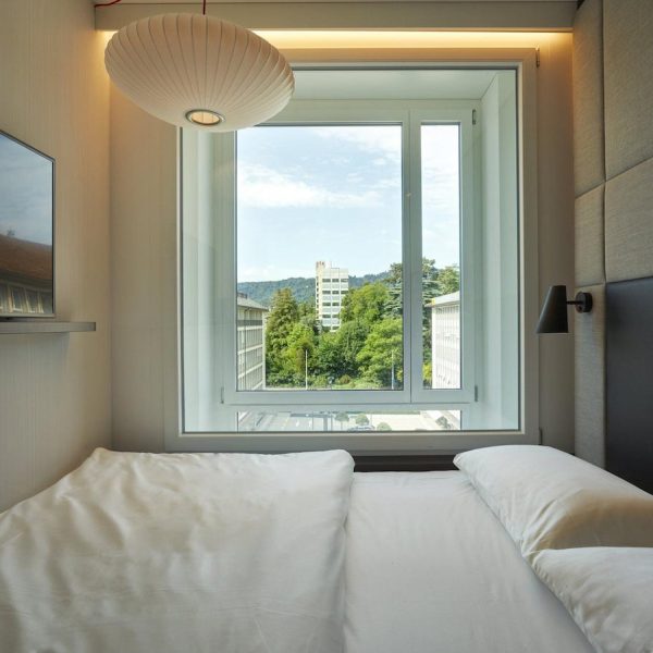 Yeganehtours.com-CitizenM-Hotel-Zurich-04