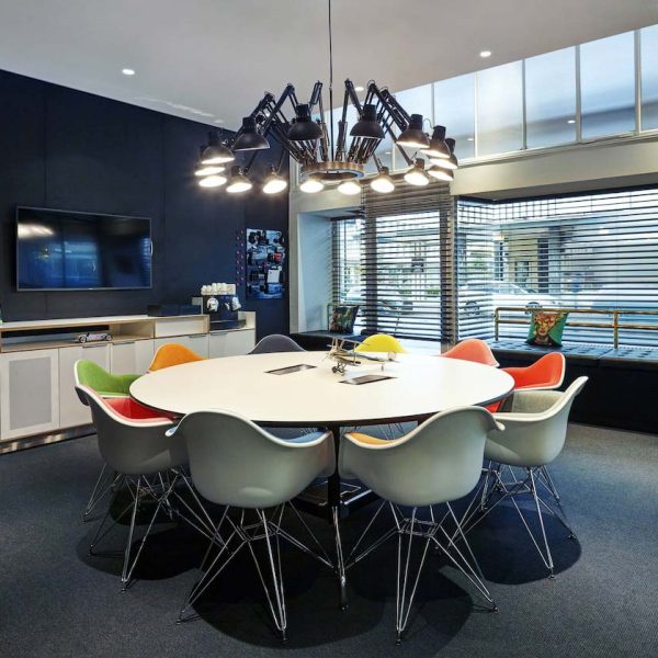 Yeganehtours.com-CitizenM-Hotel-Zurich-12