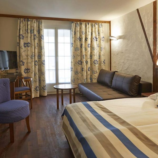 Yeganehtours.com-Hotel-Adler-Zurich-03 Yeganehtours com Hotel Adler Zurich 03