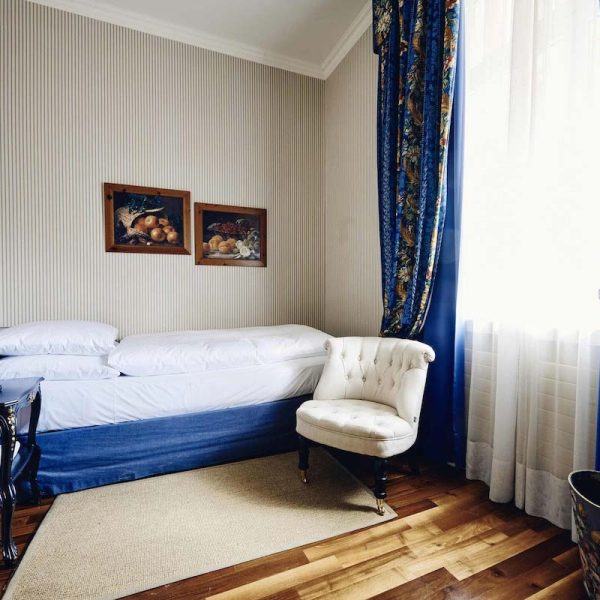 Yeganehtours.com-Hotel-Europe-Zurich-21