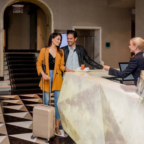Yeganehtours.com-Hotel-Schweizerhof-Bern-Spa-14