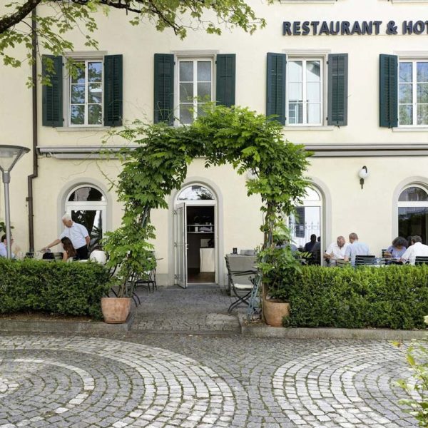 Yeganehtours.com-Hotel-St.Josef-Zurich-13