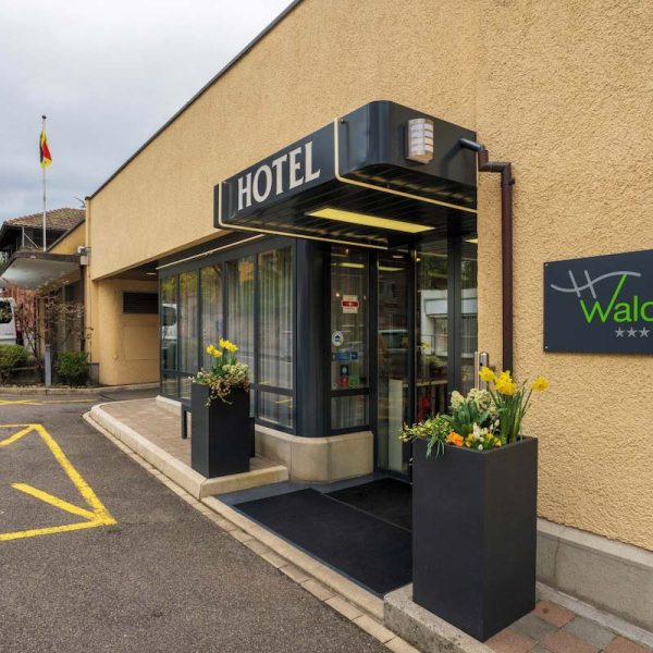 Yeganehtours.com-Hotel-Waldhorn-Bern-13