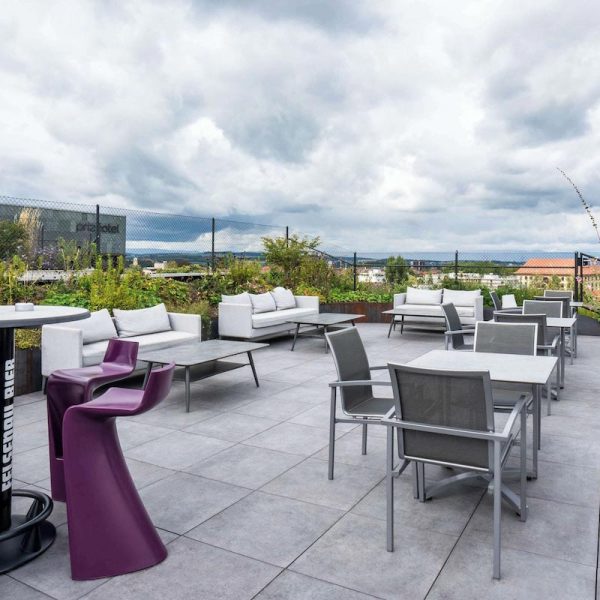 Yeganehtours.com-Prize-by-Radisson-Bern-City-07