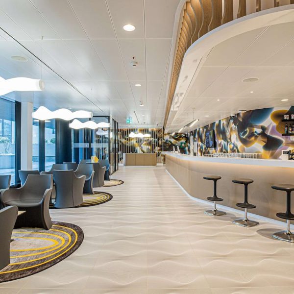 Yeganehtours.com-Prize-by-Radisson-Bern-City-15