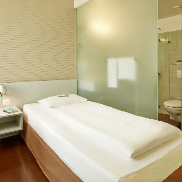 Yeganehtours.com-Sorell-Hotel-Ador-Bern-07