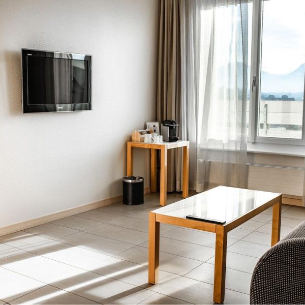 Yeganehtours.com-Starling-Hôtel-Résidence-Genève-12