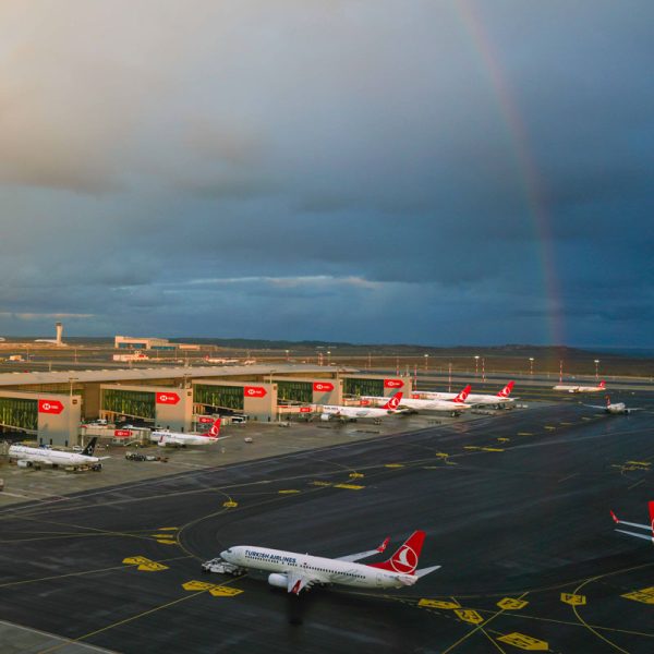 Yeganehtours.co-Istanbul-Airport-04