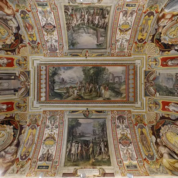 Yeganehtours.com-Palazzo-Barberini-09
